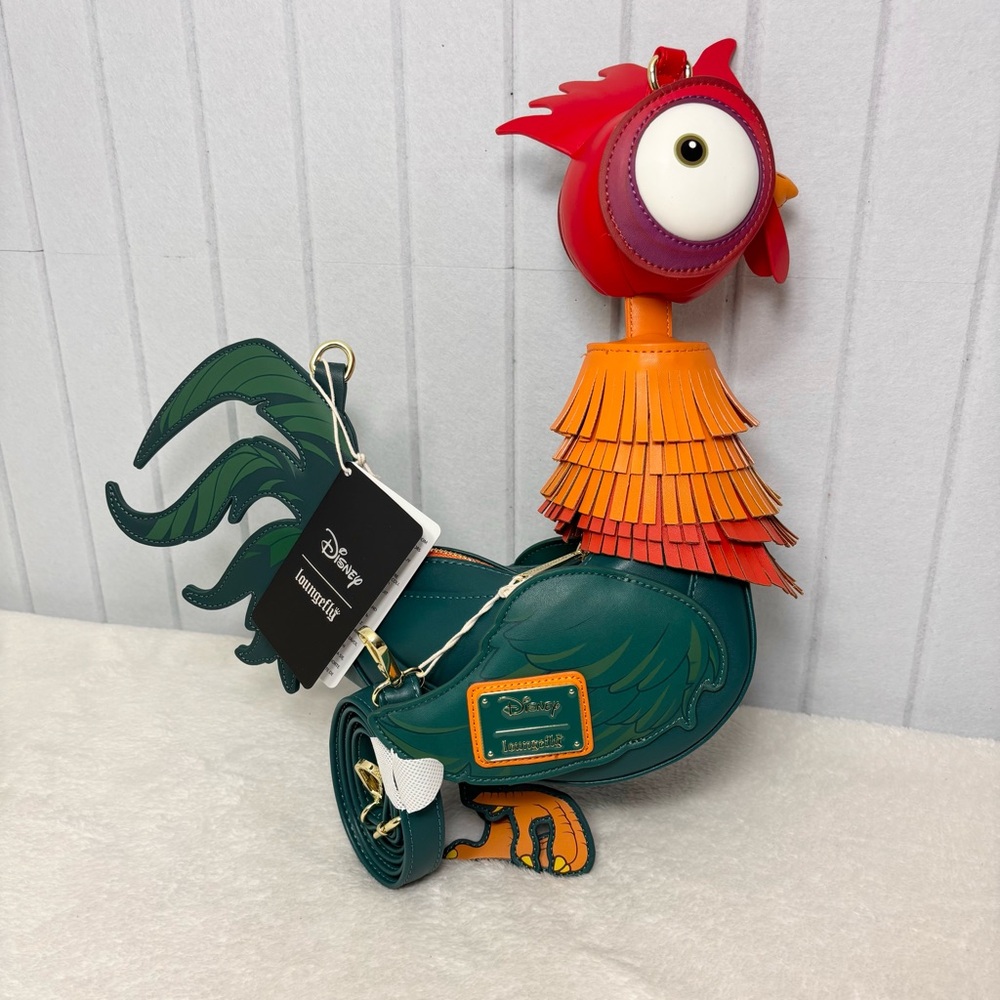 Loungefly Disney Moana Hei Hei crossbody Bag -NEW - Picture 6 of 12